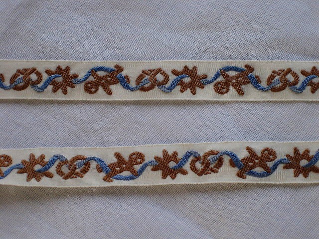 プレッツェル＊ホワイト×ブルー