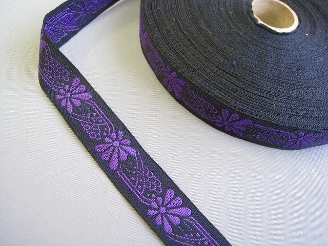 雲と太陽＊濃紺地にパープル